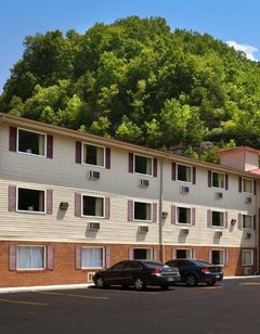 Super 8 Prestonsburg