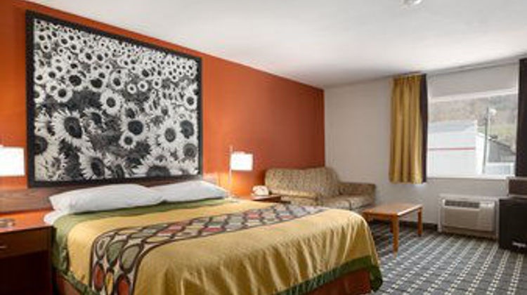 Super 8 Prestonsburg Room