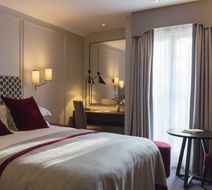 Old Parsonage Hotel Room