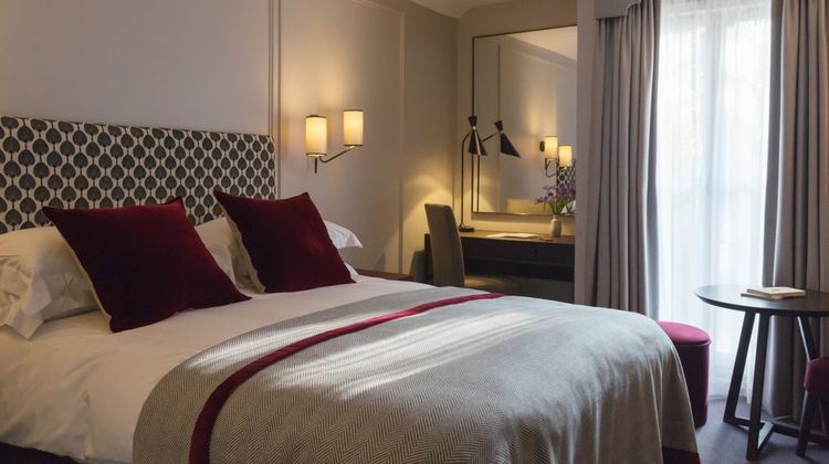 Old Parsonage Hotel Room