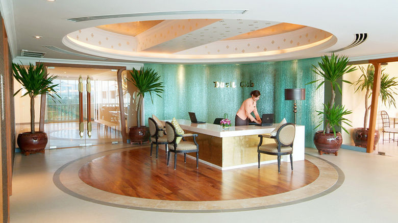 <b>Dusit Thani Hua Hin Restaurant</b>