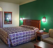 Hawthorne's Best Inn Room