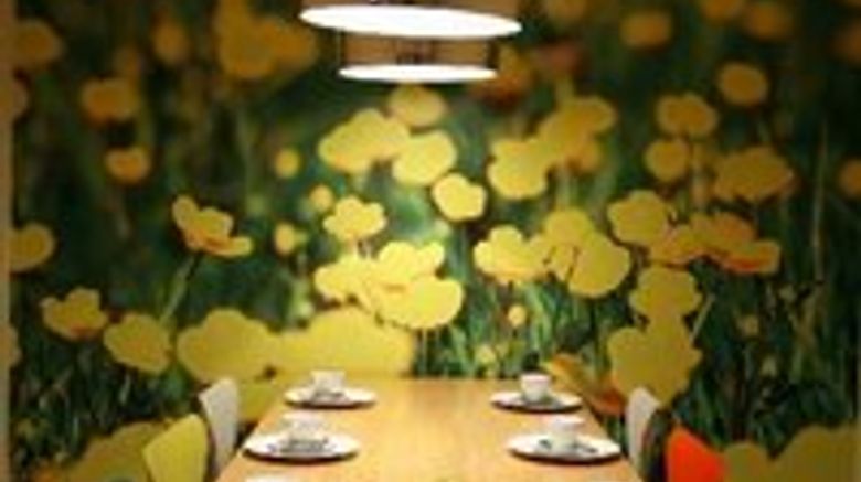 <b>The Sumner Hotel Restaurant</b>