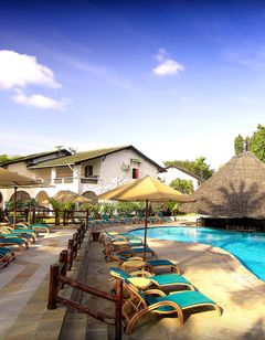 Pinewood Beach Resort & Spa