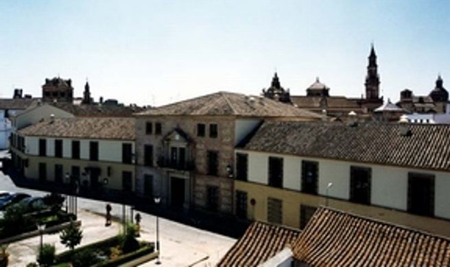 Alcazar de la Reina Exterior