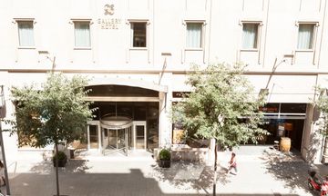 Gallery Hotel