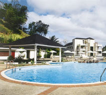 Cascadia Hotel & Conference Center Pool