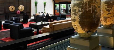 Anantara Riverside Bangkok Resort Lobby