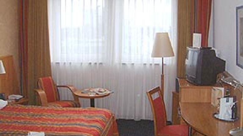 <b>Novina Hotel Woehrdersee Room</b>