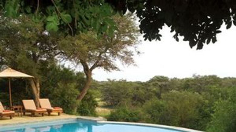 <b>Thornybush Game Lodge Pool</b>