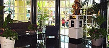 La Quinta Inn & Suites Anaheim Lobby