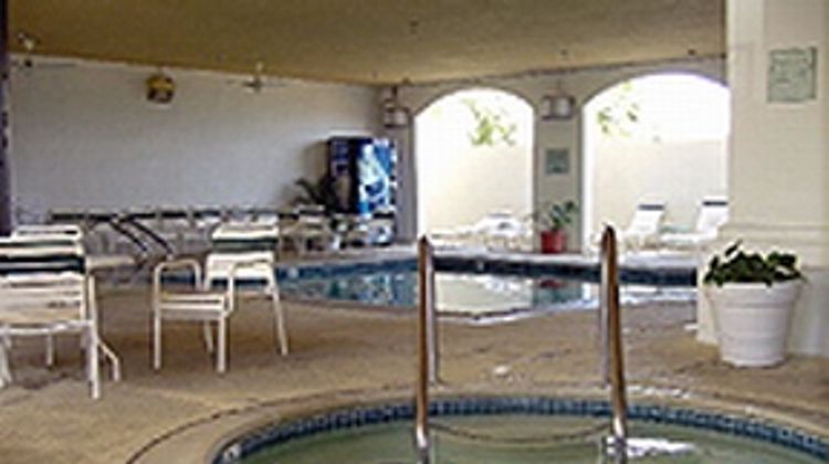 La Quinta Inn & Suites Anaheim Pool