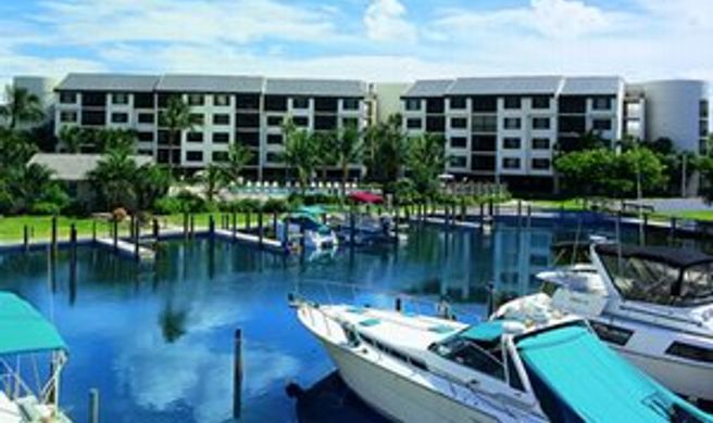 Santa Maria Harbour Resort Exterior