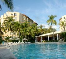 Hotel Fontan Ixtapa Beach Resort Pool