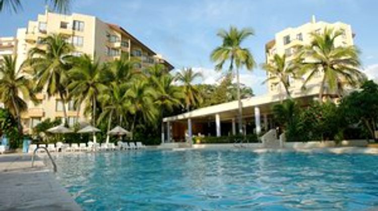 Hotel Fontan Ixtapa Beach Resort Pool