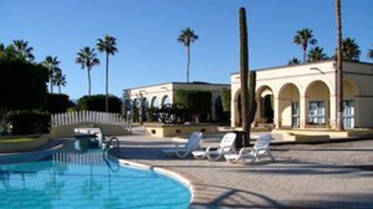 Desert Inn Loreto Exterior