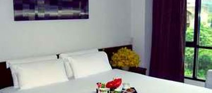 City Lodge Soi 9 Room