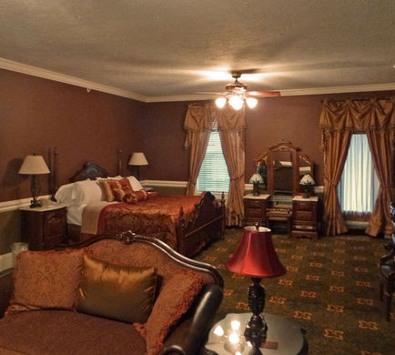 The Inn at Jim Thorpe Suite