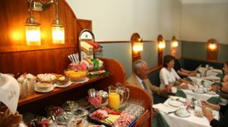 Hotel Jaeger Restaurant