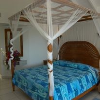 La Playa Orient Bay