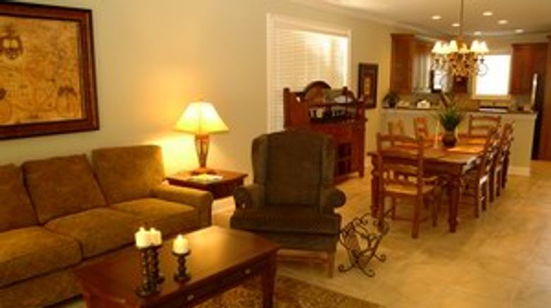 <b>Pawleys Plantation Golf & Country Club Suite</b>