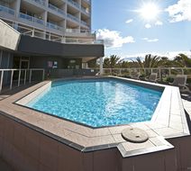 Rydges Cronulla Beach Pool