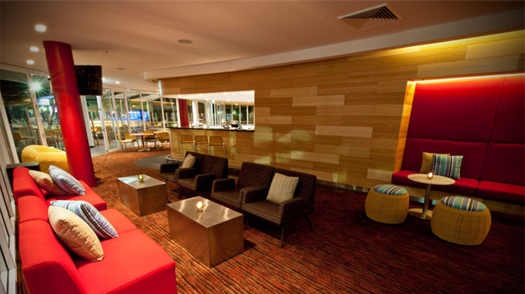 Rydges Cronulla Beach Restaurant