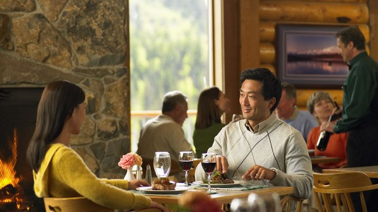 <b>Kenai Princess Wilderness Lodge Restaurant</b>