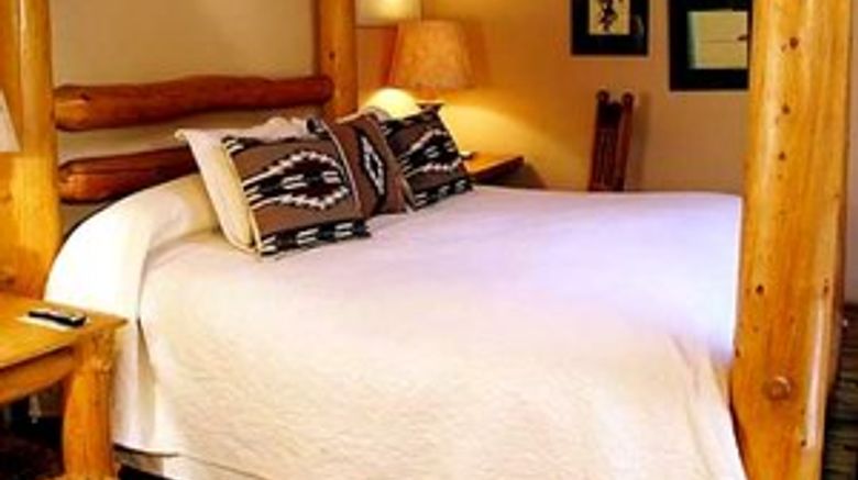 <b>Casa Benavides Inn Room</b>