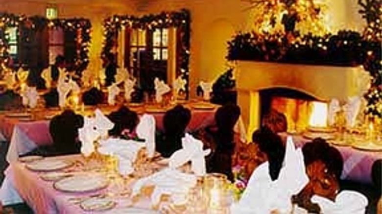 <b>Goldener Hirsch Banquet</b>