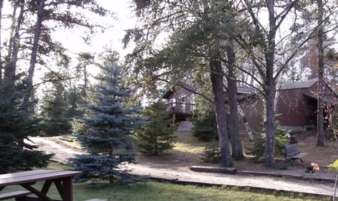 West Hawk Lake Resort Exterior