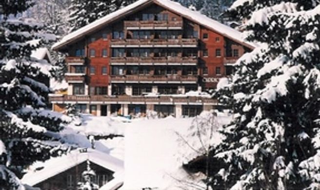 Hotel Maya Caprice Exterior