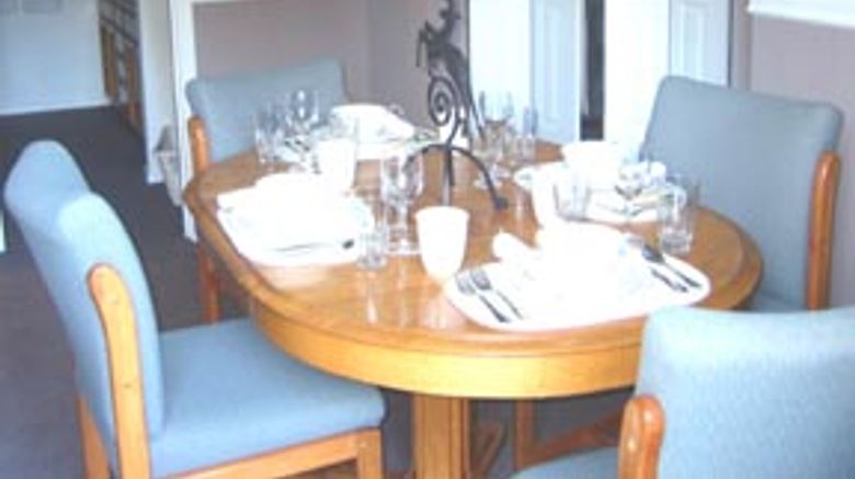 <b>The Lodge at Kingsbury Crossing Room</b> <b>The Lodge at Kingsbury Crossing Room</b>