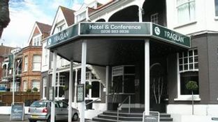 Raglan Hotel