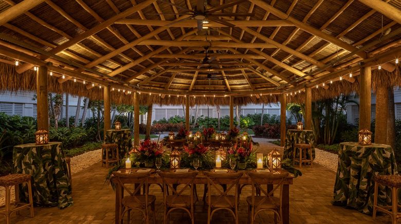 <b>Margaritaville Beach House Key West Bar/Lounge</b>