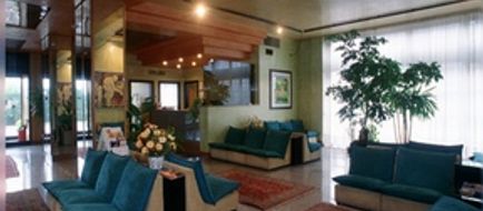B&B Hotel Verona Lobby