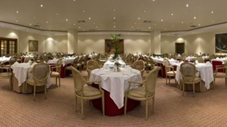 <b>HF Ipanema Park Restaurant</b>
