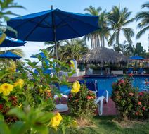 Qualton Club Ixtapa Pool