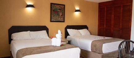Qualton Club Ixtapa Room