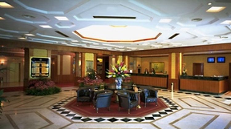 Tower Genova Hotel & Conference Center Lobby