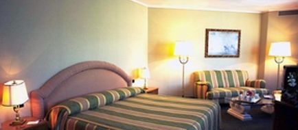 Tower Genova Hotel & Conference Center Room