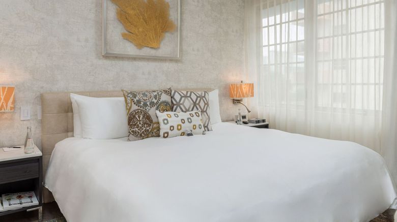 <b>The Marlin Hotel Suite</b>