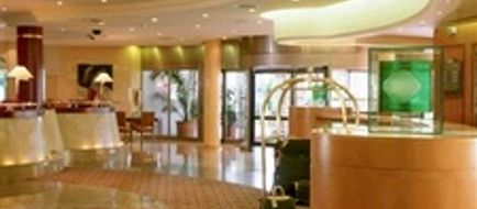 Pullman Madrid Airport & Feria Lobby