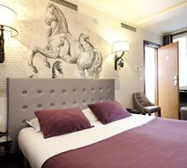 Hotel Ducs d'Anjou Room