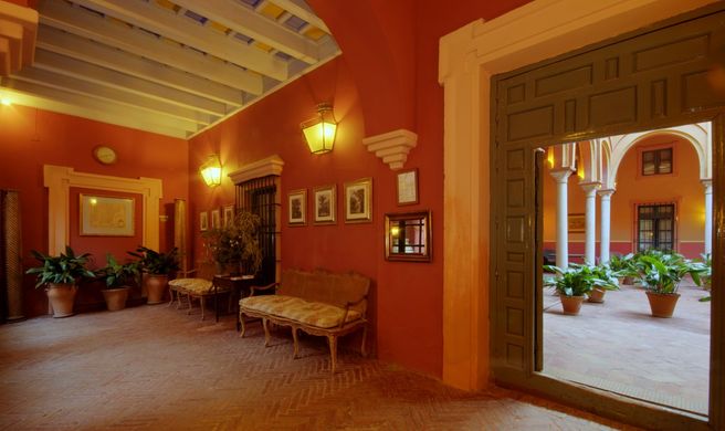Casa Palcaio de Carmona Lobby