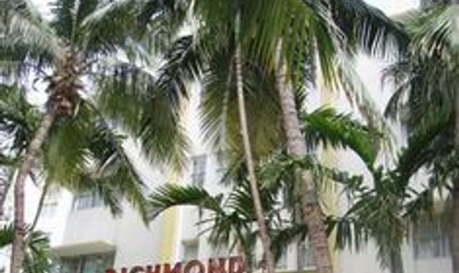 Richmond Hotel Exterior