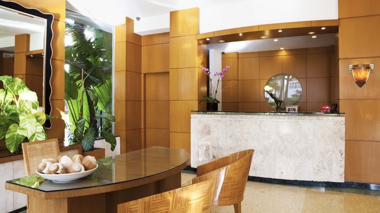 <b>Richmond Hotel Lobby</b>