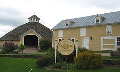 The Inn at the Round Barn Farm