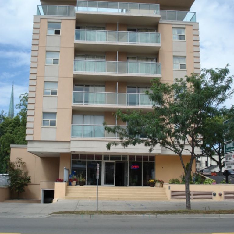 London Executive Suites Hotel