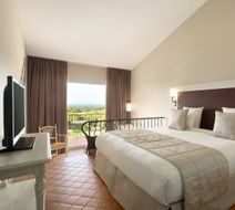 Le Fregate Provence Room